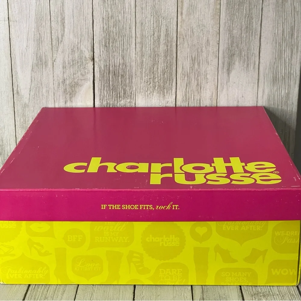 CHARLOTTE RUSSE Platform Stiletto Mary Jane Shoes - Picture 9 of 11